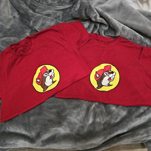 Buc-ces Reseller's Bundle-2 Small Mens Graphic Tshirts - Picture 1 of 2